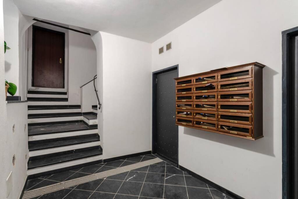 Castelli'S Apartments Campo 12 Genoa Exterior photo